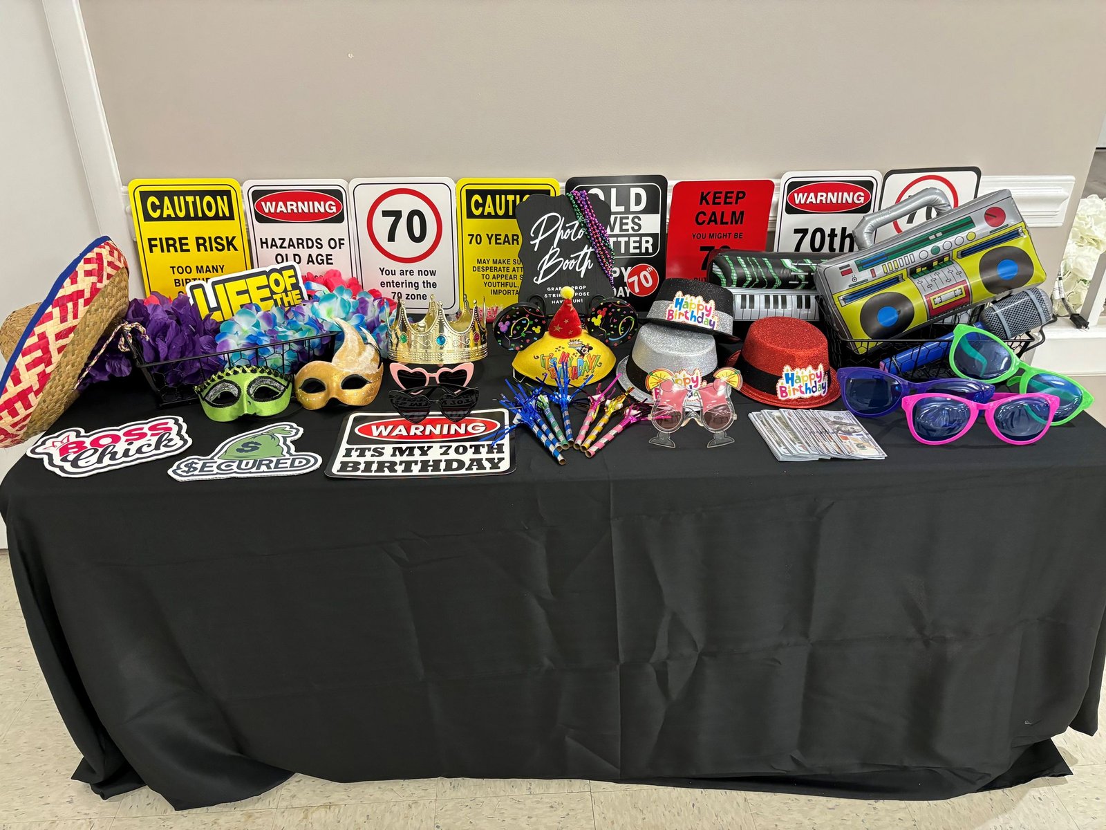 Photo booth prop set 2
